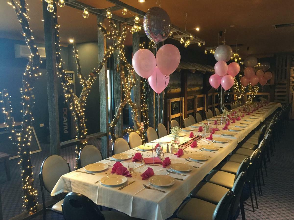 Archibald Hotel Kurrajong 外观 照片